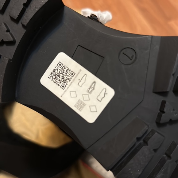 NEW ASOS BOOTS - Picture 6 of 6